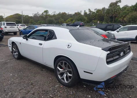 2015 Dodge Challenger Sxt Plus z USA, uszkodzony, nr VIN 2C3CDZBG5FH913023